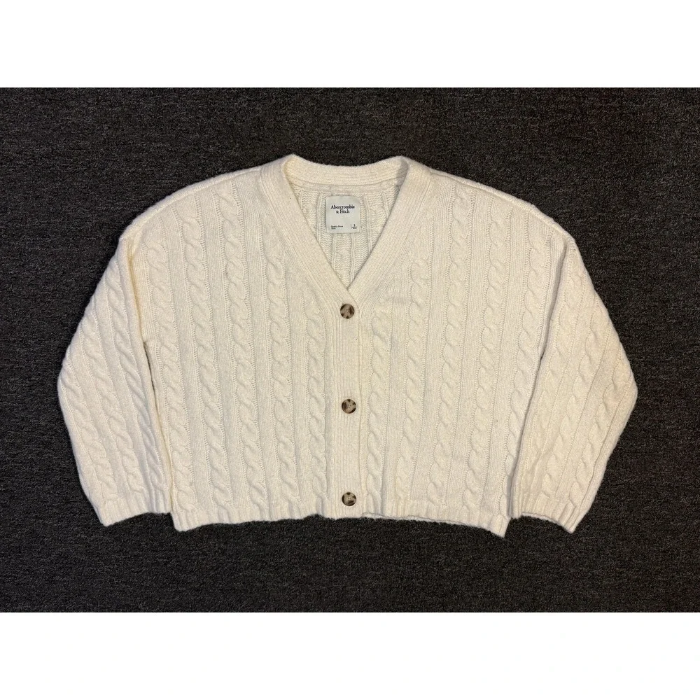 Abercrombie & Fitch Sweater Womens Small White Cable Knit Button Cardigan Top - Picture 1 of 6